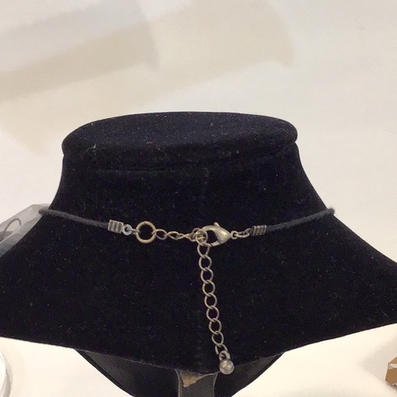 3 pc set!  Purple Necklace, earrings & triple bracelets like new - Picture 8 of 10